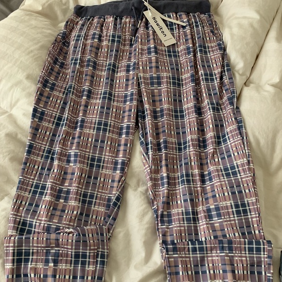 NWT Boutique Plaid silk Joggers - Picture 1 of 4